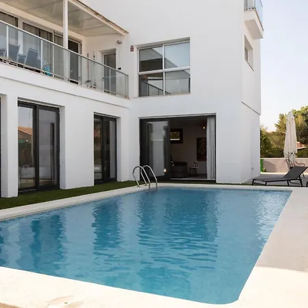 Villa Casa Blanca - Con Piscina *